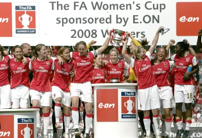 Framed Print : Arsenal Ladies Celebrate FA Cup Victory: Faye White and Jayne Ludlow Triumph Over Leeds United (5 / 5 / 08)
