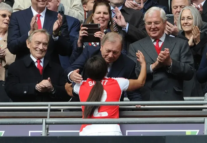 Framed Print : Arsenal Ladies Celebrate FA Cup Victory: A New Era with Alex Scott and Vic Akers