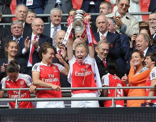 Arsenal Ladies Defy Chelsea: Leah Williamson Lifts FA Cup Triumph