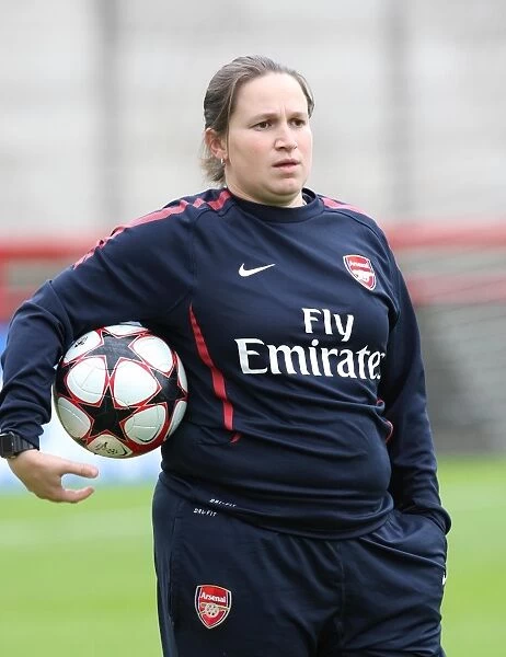 Arsenal Ladies Historic 9-0 Victory: Laura Harvey's Team Dominates ZFK Masinac in UEFA Women's Champions League at Meadow Park