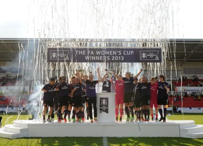 Framed Print : Arsenal Ladies Lift FA Womens Cup: Arsenal Ladies FC vs. Bristol Academy FC (2013)