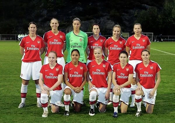 Arsenal Ladies line up before the match