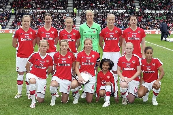 Arsenal Ladies team. Arsenal Ladies 2:1 Sunderland WFC