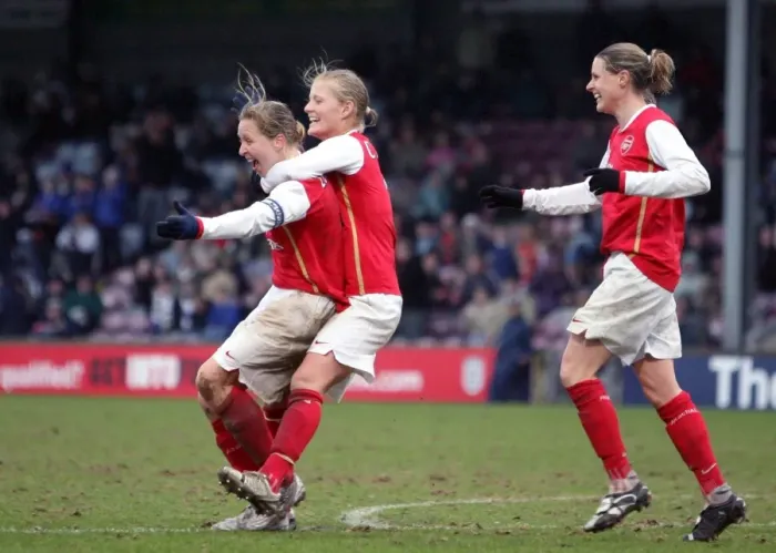Framed Print : Arsenal Ladies Triumph: Jayne Ludlow, Katie Chapman, and Kelly Smith Celebrate League Cup Final Goal