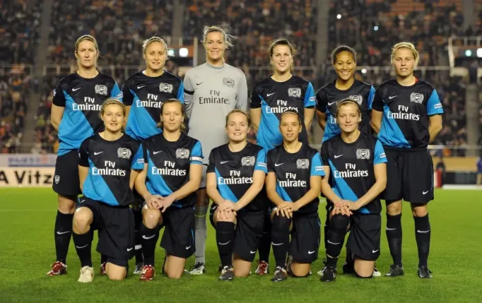 Framed Print : Arsenal Ladies vs INAC Kobe: 1-1 Charity Draw at Nishigaoka Stadium, Tokyo (November 30, 2011)