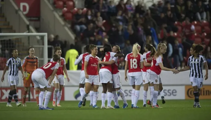 Framed Print : Arsenal Ladies vs Notts County Ladies: FA WSL Continental Cup Final (November 1, 2015)