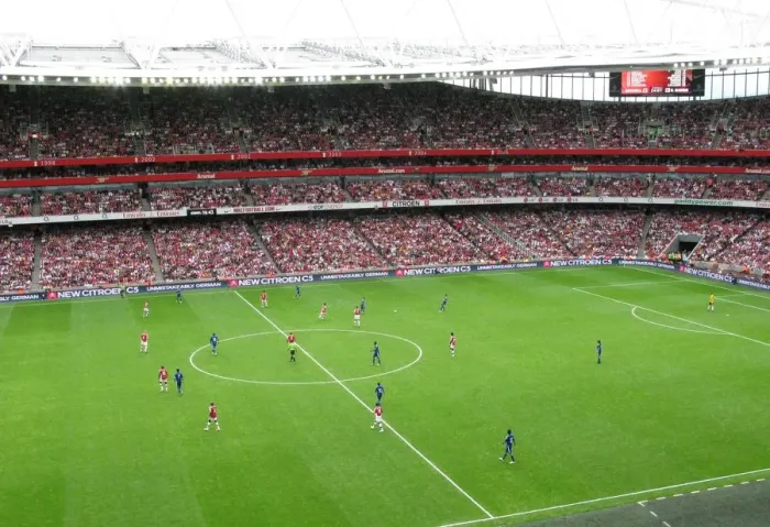 Framed Print : Arsenal Leads Real Madrid: Citroen Adverting at Emirates Stadium, Emiras Cup 2008 Framed Print : Arsenal Leads Real Madrid: Citroen Adverting at Emirates Stadium, Emiras Cup 2008