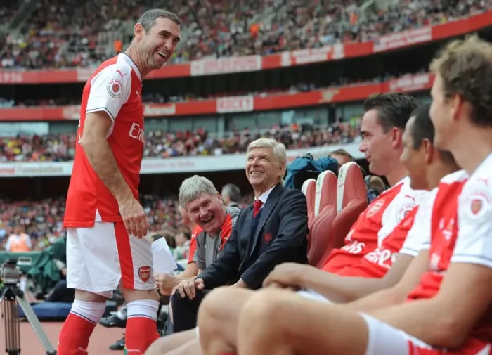 Framed Print : Arsenal Legends and Milan Glorie: A Star-Studded Reunion at Emirates Stadium