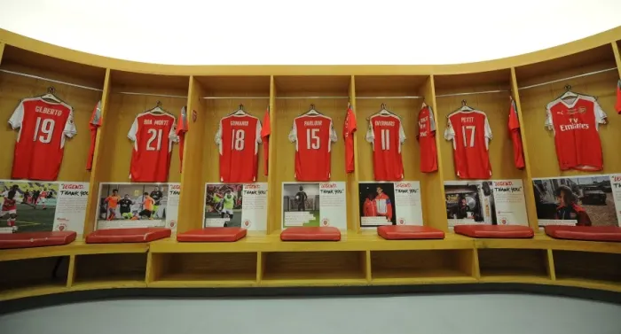 Framed Print : Arsenal Legends vs. AC Milan Glorie: A Clash of Football Greats Framed Print : Arsenal Legends vs. AC Milan Glorie: A Clash of Football Greats