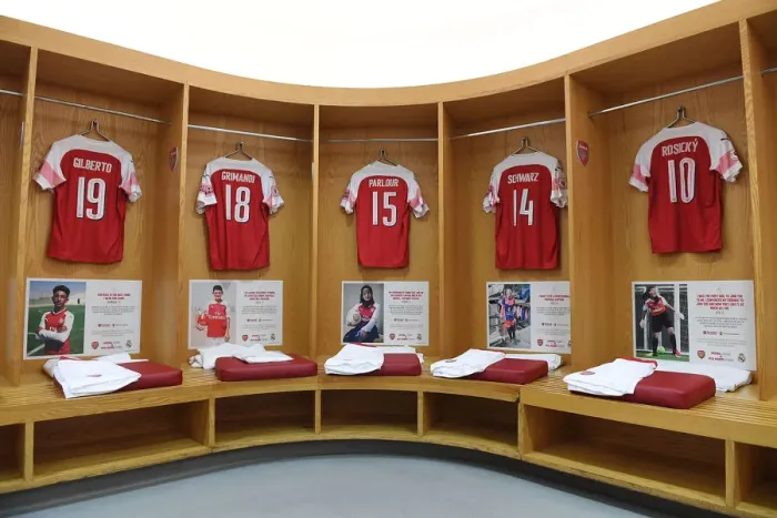 Framed Print : Arsenal Legends vs Real Madrid Legends: A Football Rewind at the Emirates (2018-19)