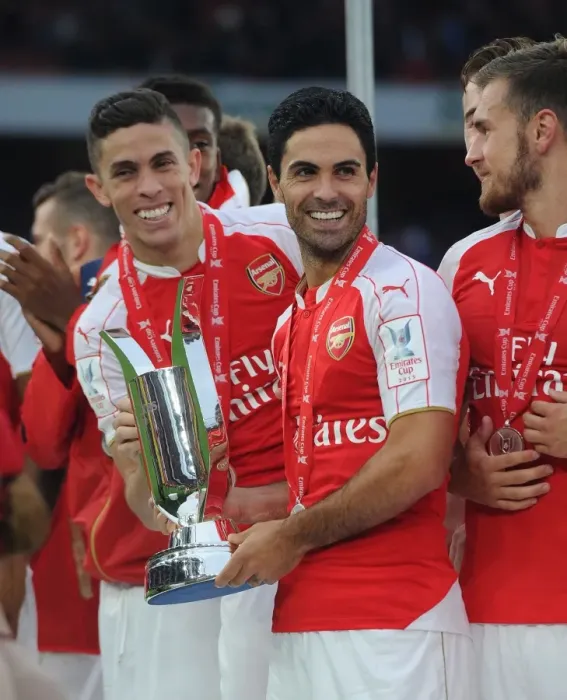 Framed Print : Arsenal Lift Emirates Cup: Mikel Arteta Celebrates Victory Over VfL Wolfsburg Framed Print : Arsenal Lift Emirates Cup: Mikel Arteta Celebrates Victory Over VfL Wolfsburg