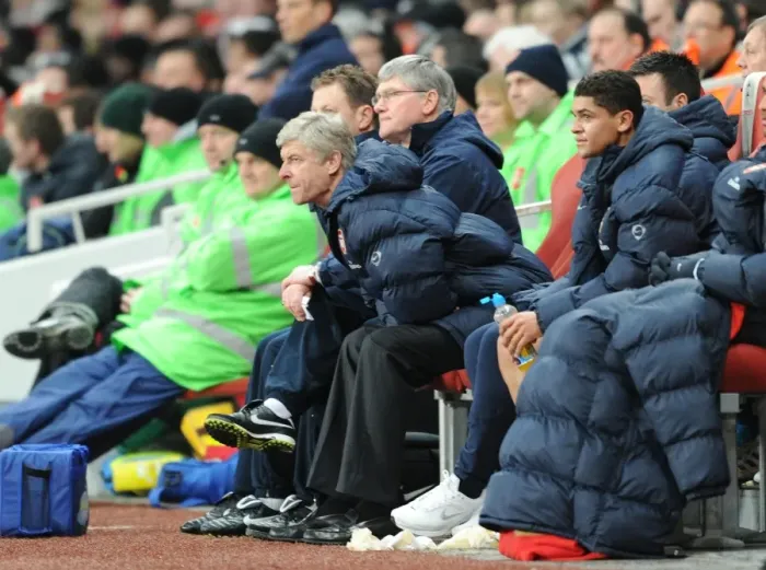 Framed Print : Arsenal manager Arsene Wenger. Arsenal 1: 3 Manchester United, Barclays Premier League