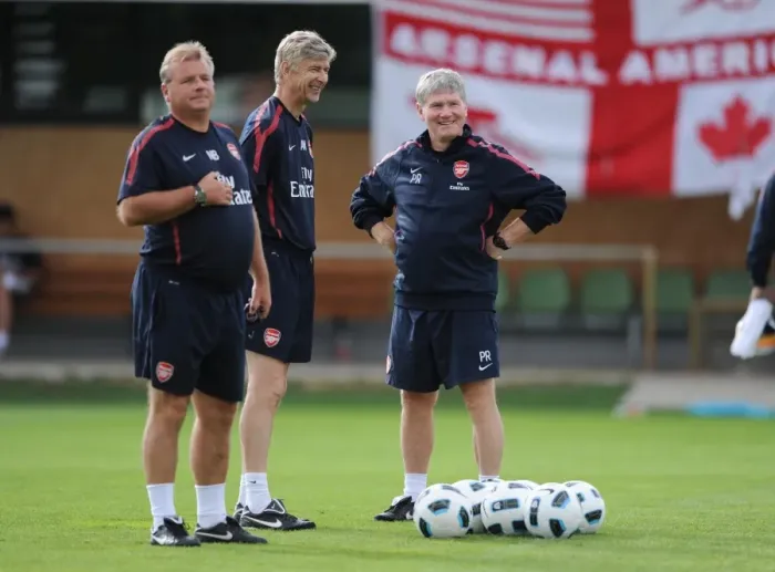 Framed Print : Arsenal manager Arsene Wenger with assistant Pat Rice and coach Neil Banfield
