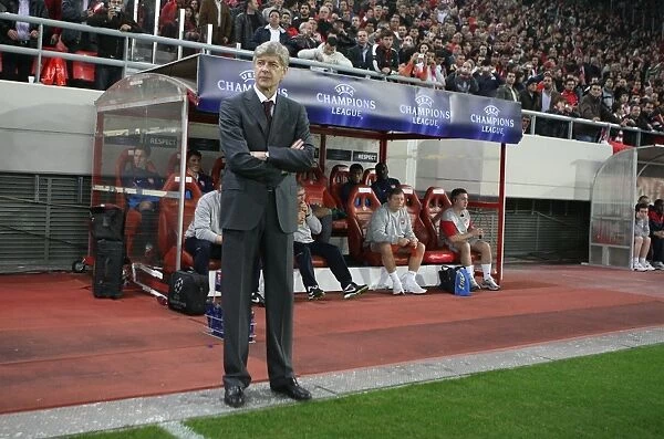 Arsenal manager Arsene Wenger. Olympiacos 1: 0 Arsenal, UEFA Champions League