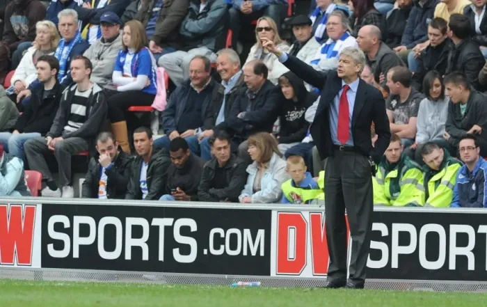 Framed Print : Arsenal manager Arsene Wenger. Wigan Athletic 3: 2 Arsenal, FA Barclays Premier League