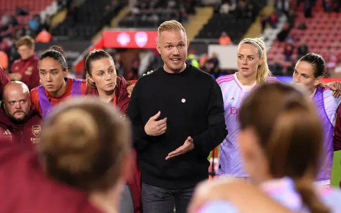Framed Print : Arsenal Manager Jonas Eidevall Addresses Team After Manchester United vs Arsenal Women's Super League Match, 2023-24