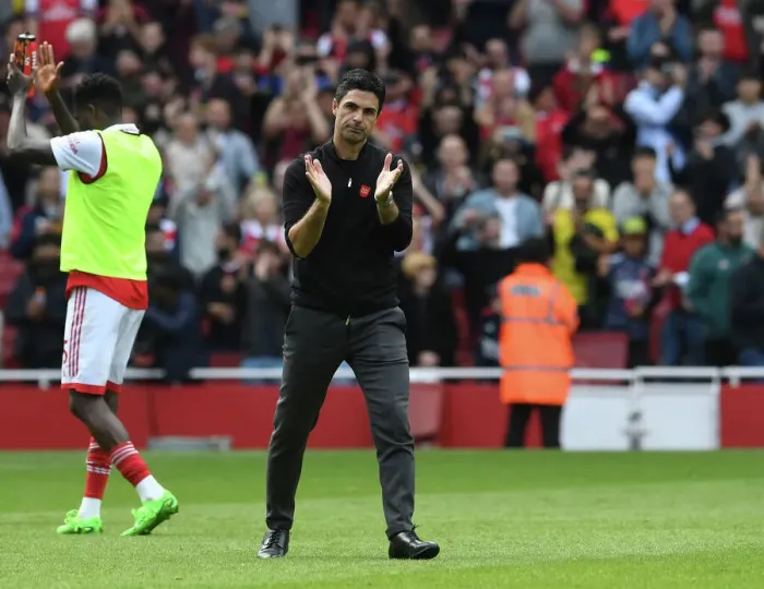 Framed Print : Arsenal Manager Mikel Arteta Celebrates with Fans after Arsenal vs. Tottenham Premier League Match, 2022-23