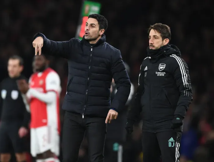 Framed Print : Arsenal Manager Mikel Arteta and Coach Nico Cover During Carabao Cup Semi-Final Clash vs Liverpool