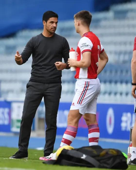 Framed Print : Arsenal Manager Mikel Arteta Consults with Kieran Tierney during Rangers Pre-Season Friendly Framed Print : Arsenal Manager Mikel Arteta Consults with Kieran Tierney during Rangers Pre-Season Friendly