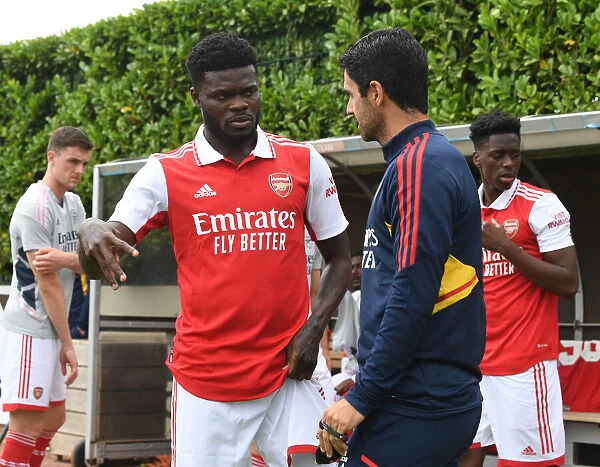 Arsenal Manager Mikel Arteta Consults with Thomas Partey Ahead of Arsenal v Ipswich Town Pre-Season Friendly