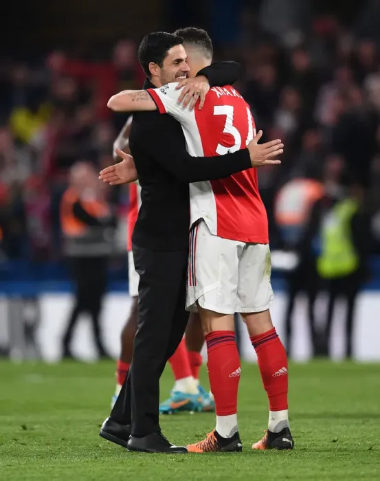 Framed Print : Arsenal Manager Mikel Arteta Embraces Granit Xhaka after Chelsea Victory, 2021-22 Premier League Framed Print : Arsenal Manager Mikel Arteta Embraces Granit Xhaka after Chelsea Victory, 2021-22 Premier League