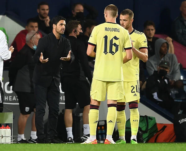 Arsenal Manager Mikel Arteta Gives Instructions to Rob Holding and Calum Chambers during Carabao Cup Match vs West Bromwich Albion