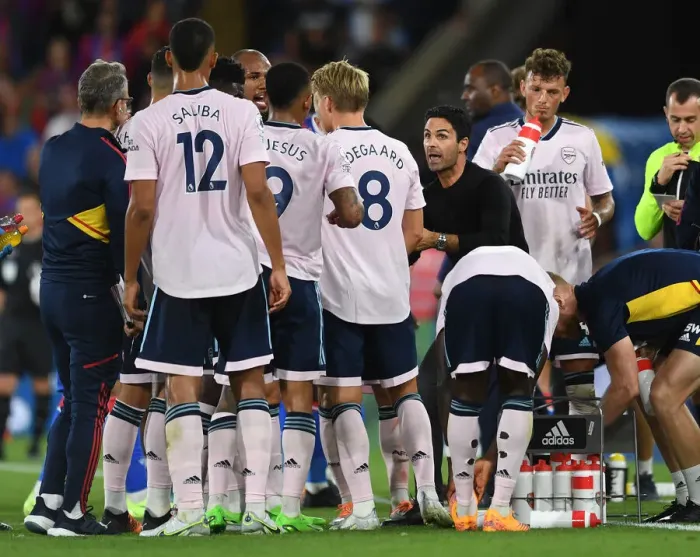 Framed Print : Arsenal Manager Mikel Arteta Rallying Team at Crystal Palace, Premier League 2022-23