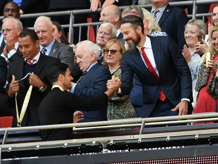 Framed Print : Arsenal and Manchester City Clash in FA Community Shield: Mikel Arteta and Josh Kroenke Celebrate Victory