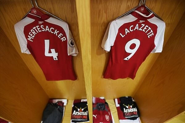 Arsenal: Per Mertesacker and Alex Lacazette Prepare for Battle against Brighton & Hove Albion