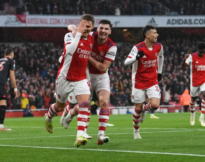 Framed Print : Arsenal: Odegaard and Tierney's Celebration After Scoring Against Southampton (Premier League 2021-22) Framed Print : Arsenal: Odegaard and Tierney's Celebration After Scoring Against Southampton (Premier League 2021-22)