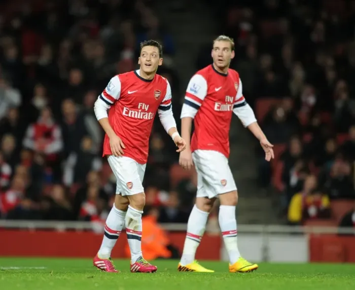 Framed Print : Arsenal: Ozil and Bendtner in Action against Hull City, Premier League 2013-14
