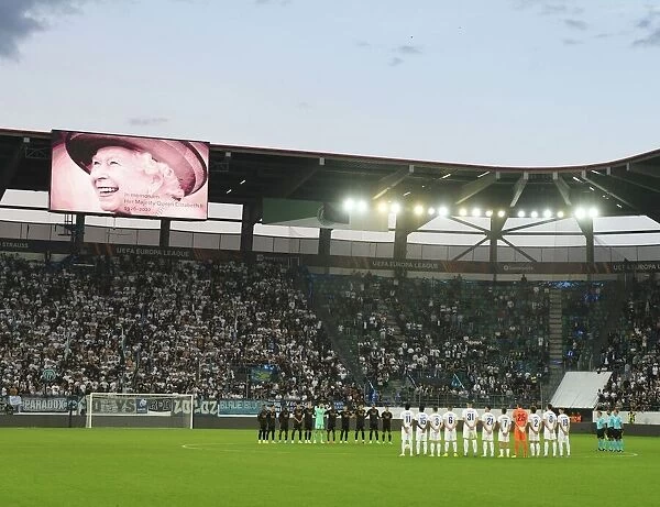 Arsenal Pays Tribute: Minute of Silence for Queen Elizabeth at Europa League Match vs. FC Zurich