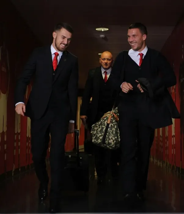 Framed Print : Arsenal Players Aaron Ramsey and Lukas Podolski in the Tunnel Before Arsenal v Manchester United (2014-15)