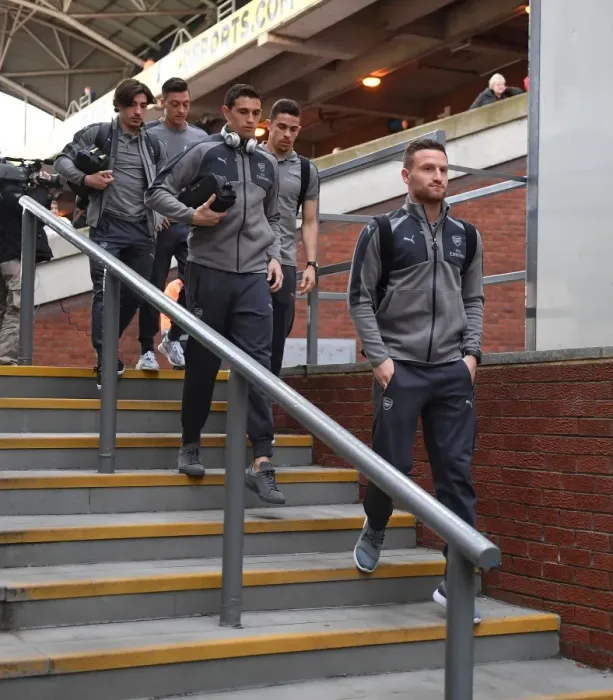 Framed Print : Arsenal Players Arrive at Selhurst Park Ahead of Crystal Palace Match, 2016-17 Season Framed Print : Arsenal Players Arrive at Selhurst Park Ahead of Crystal Palace Match, 2016-17 Season