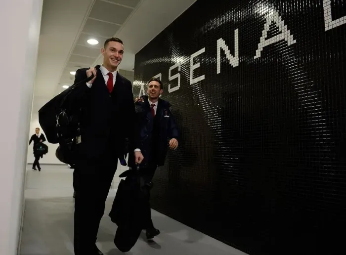Framed Print : Arsenal Players Entering the Changing Room Before the Arsenal v Tottenham FA Cup Third Round Match