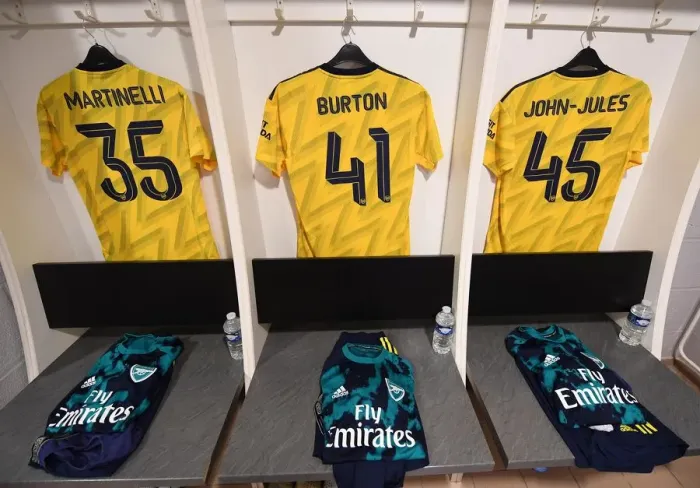 Framed Print : Arsenal Players Gear Up for Angers Friendly at Stade Raymond Kopa
