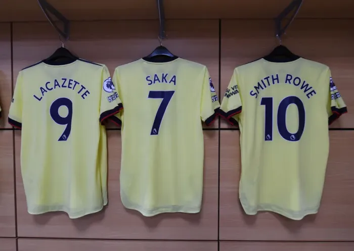 Framed Print : Arsenal Players Shirts in the Changing Room Before Aston Villa vs Arsenal, Premier League 2021-22 Framed Print : Arsenal Players Shirts in the Changing Room Before Aston Villa vs Arsenal, Premier League 2021-22