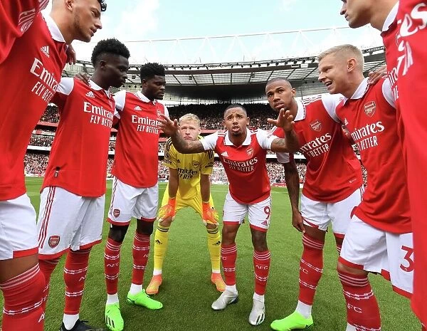 Arsenal Players Unite Ahead of Arsenal v Tottenham Premier League Clash at Emirates Stadium