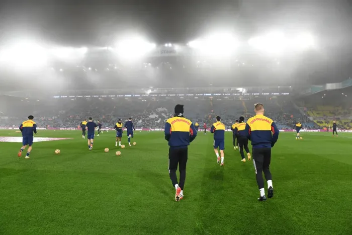 Framed Print : Arsenal Players Warm Up Ahead of Leeds United Clash in Premier League Framed Print : Arsenal Players Warm Up Ahead of Leeds United Clash in Premier League