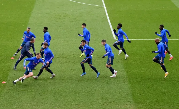 Framed Print : Arsenal Players Warm Up Ahead of Sheffield United Clash in Premier League Framed Print : Arsenal Players Warm Up Ahead of Sheffield United Clash in Premier League