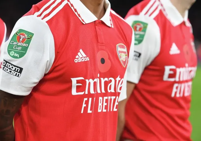Framed Print : Arsenal Players Wear Poppies Ahead of Carabao Cup Clash vs. Brighton & Hove Albion