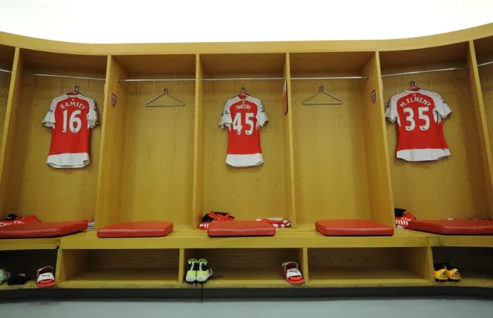 Framed Print : Arsenal Pre-Match Changing Room: Arsenal vs West Bromwich Albion (2015-16)