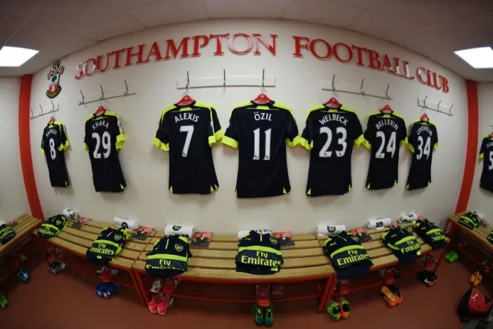 Framed Print : Arsenal Pre-Match Changing Room: Southampton vs Arsenal (Premier League 2016-17) Framed Print : Arsenal Pre-Match Changing Room: Southampton vs Arsenal (Premier League 2016-17)