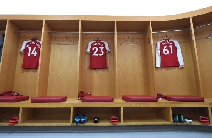 Framed Print : Arsenal Pre-Match Focus: Inside the Changing Room (Arsenal vs. Southampton, 2017-18)