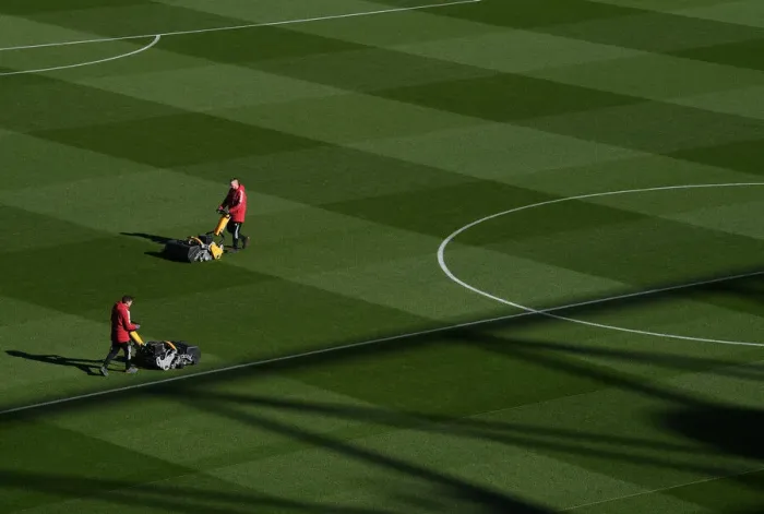 Framed Print : Arsenal: Pre-Match Groundskeeping at Emirates Stadium - Battle Ready for Arsenal v Aston Villa (2021-22) Framed Print : Arsenal: Pre-Match Groundskeeping at Emirates Stadium - Battle Ready for Arsenal v Aston Villa (2021-22)