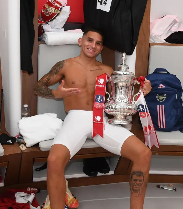 Framed Print : Arsenal Reclaim FA Cup Title in Empty Wembley Stadium: Arsenal vs. Chelsea (2020) Framed Print : Arsenal Reclaim FA Cup Title in Empty Wembley Stadium: Arsenal vs. Chelsea (2020)