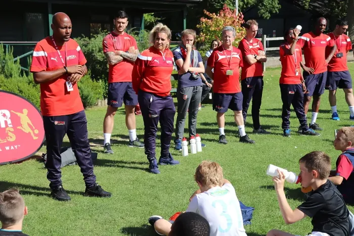 Framed Print : Arsenal Soccer School 2017: Train with Arsenal FC - Residential Camp Framed Print : Arsenal Soccer School 2017: Train with Arsenal FC - Residential Camp