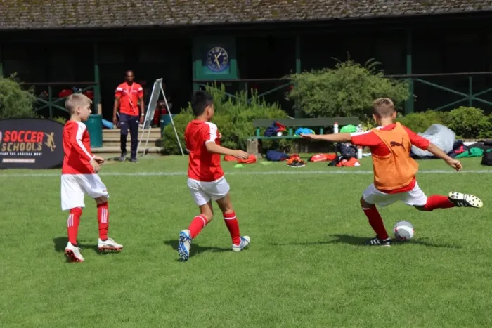Framed Print : Arsenal Soccer School 2017: Train with Arsenal FC - Residential Camp