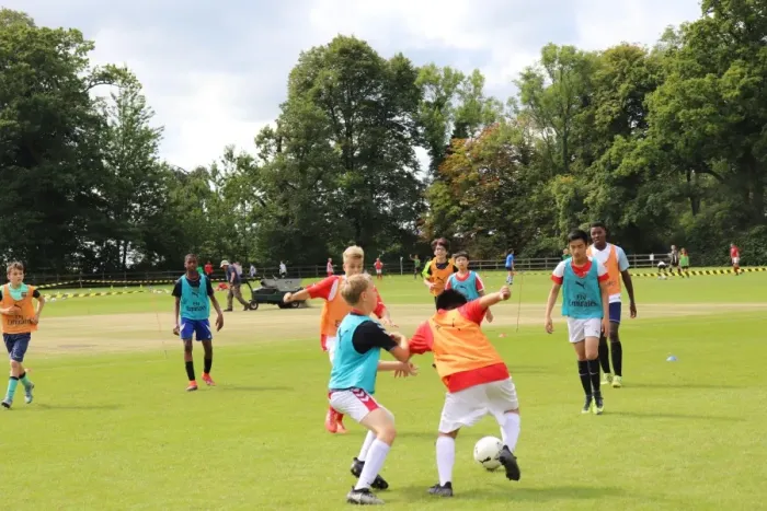 Framed Print : Arsenal Soccer School 2017: Train at Arsenal Football Club's Residential Camp