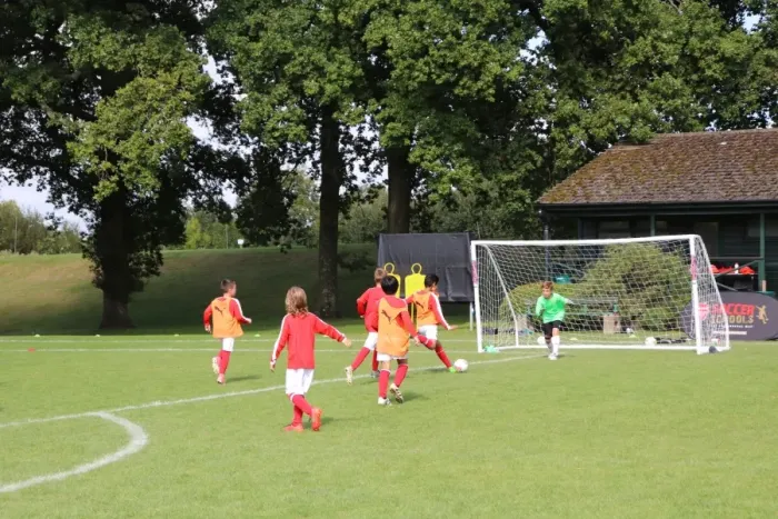 Framed Print : Arsenal Soccer School 2017: Train at Arsenal Football Club's Residential Camp